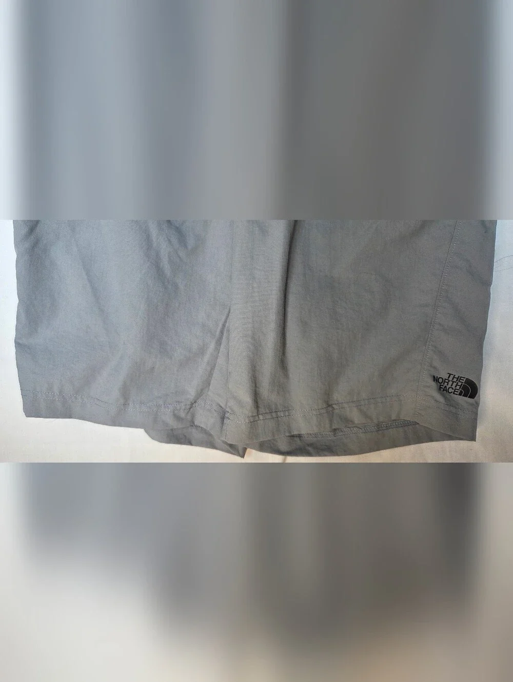 The North Face Men's Gray Elastic Drawstring Waist Shorts Nylon Sz  M Quick-dry